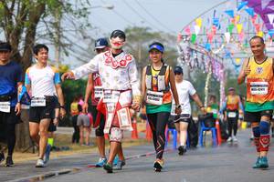 BIB: 4853, 2533, 42411
                            <button type="button" onclick="openModal(9921485)" class="btn btn-primary btn-sm float-right btn-popup" data-toggle="modal" data-target=".modal-high-quality">
                        <i class="fas fa-shopping-cart"></i> Add to Cart
                    </button>
                                            <button type="button" onclick="isThisMe(9921485, true)" class="btn btn-success btn-sm float-right btn-popup btn-isme hidden" data-toggle="tooltip" data-placement="bottom" title="นี่คือรูปของคุณใช่ไหม คลิกที่นี่เพื่อเอาเข้าอัลบั้ม">
                        <i class="fas fa-plus"></i> Add to album
                    </button>
                    <button type="button" onclick="isThisMe(9921485, false)" class="btn btn-warning btn-sm float-right btn-popup btn-isnotme hidden">
                        <i class="fas fa-ban"></i> Remove from album
                    </button>